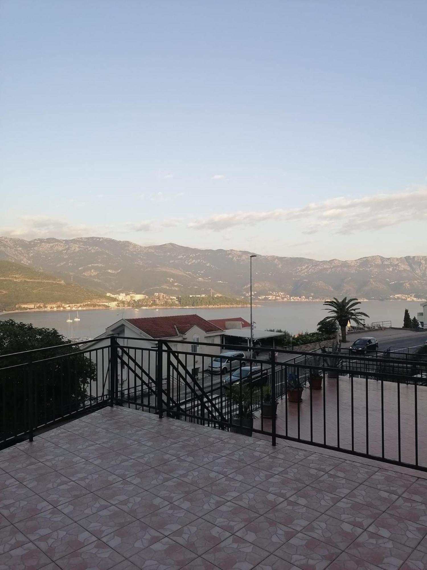 Guest House Garden Budva Eksteriør bilde